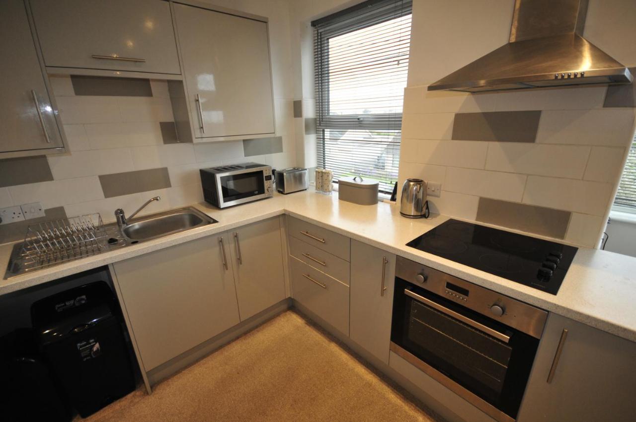 Surf View Apartment, Newquay Ньюки Экстерьер фото